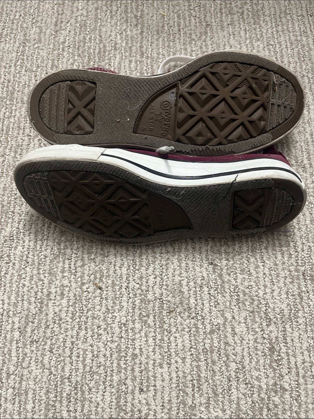 Converse High Top Sneakers Burgundy with White Accents - Picture 4 of 5